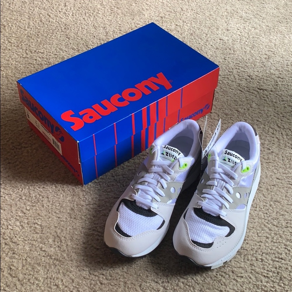 saucony azura sz 8(W)/6Y(GS) white grey